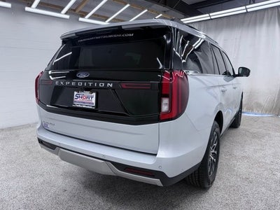 2025 Ford Expedition Platinum