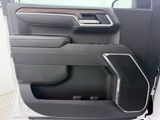 2025 Chevrolet Silverado 1500 LT LT1