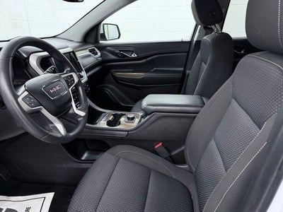 2022 GMC Acadia SLE