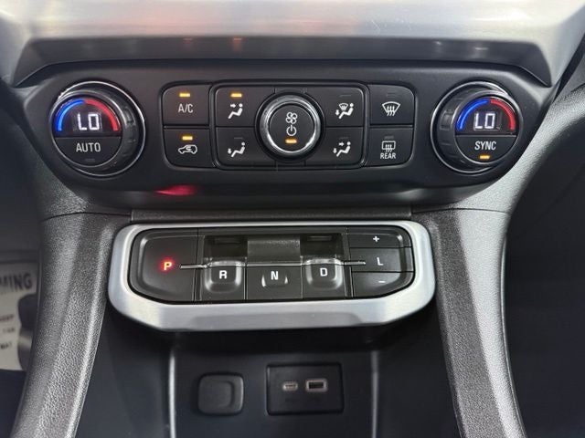 2022 GMC Acadia SLE