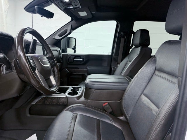 2023 GMC Sierra 2500HD Denali