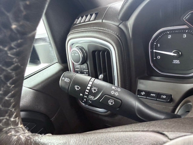 2023 GMC Sierra 2500HD Denali