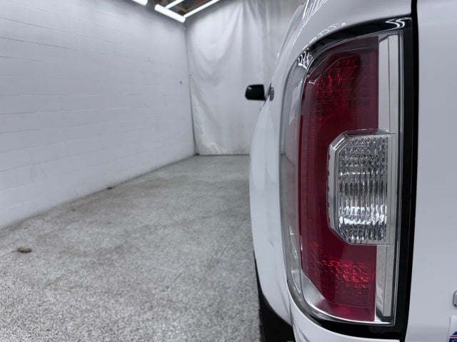 2020 GMC Canyon SLE1