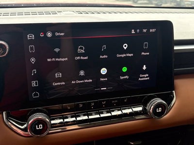 2025 GMC Canyon AT4