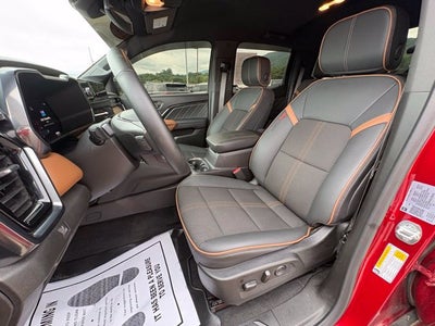 2025 GMC Canyon AT4
