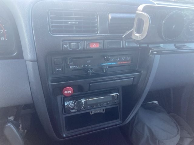 1997 Nissan Truck XE