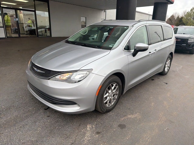2020 Chrysler Voyager LXI