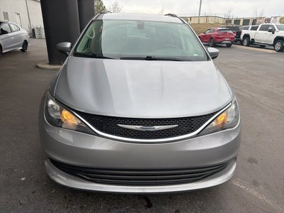 2020 Chrysler Voyager LXI