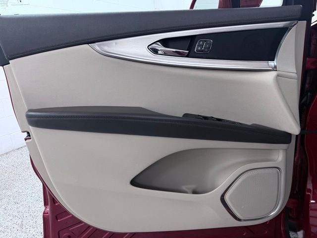2020 Lincoln Nautilus Standard