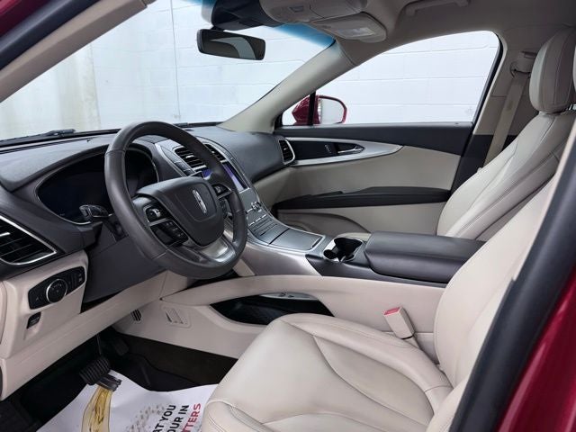 2020 Lincoln Nautilus Standard