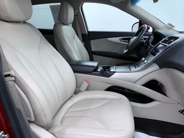 2020 Lincoln Nautilus Standard