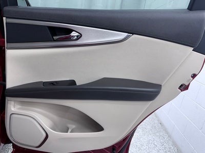 2020 Lincoln Nautilus Standard