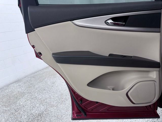2020 Lincoln Nautilus Standard
