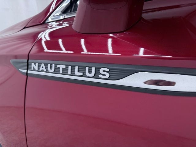 2020 Lincoln Nautilus Standard