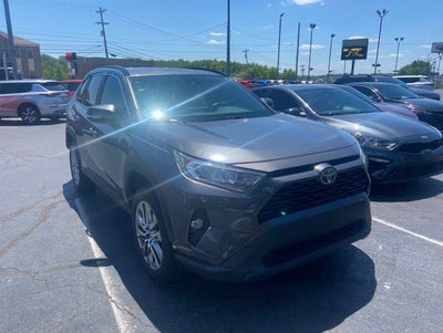 2019 Toyota RAV4 XLE Premium