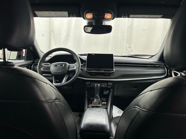 2023 Jeep Compass (Red) Edition