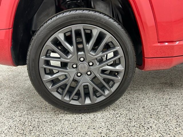 2023 Jeep Compass (Red) Edition