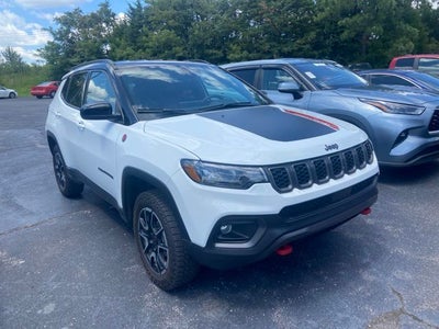2025 Jeep Compass Trailhawk