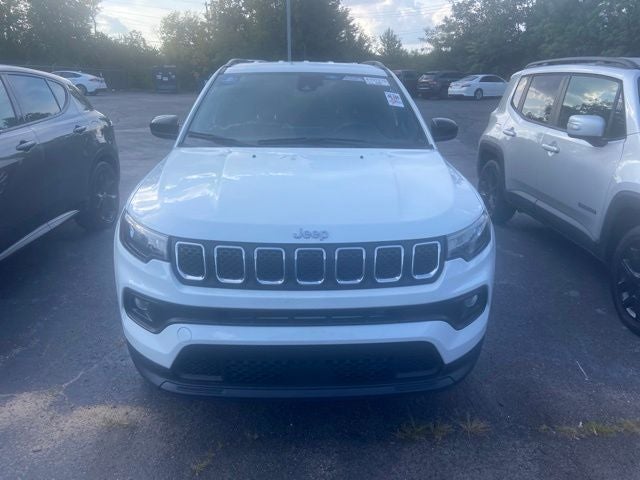 2023 Jeep Compass Latitude Lux