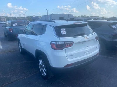 2023 Jeep Compass Latitude Lux