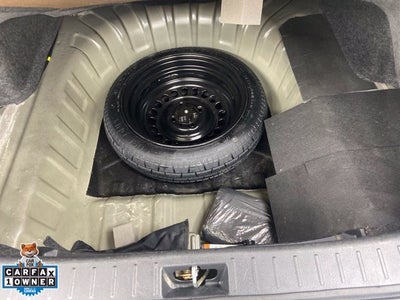 2024 Nissan Versa 1.6 SR