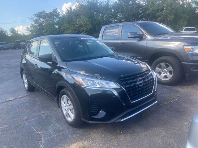 2023 Nissan Kicks S