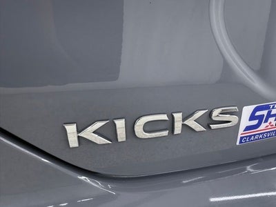 2023 Nissan Kicks SV