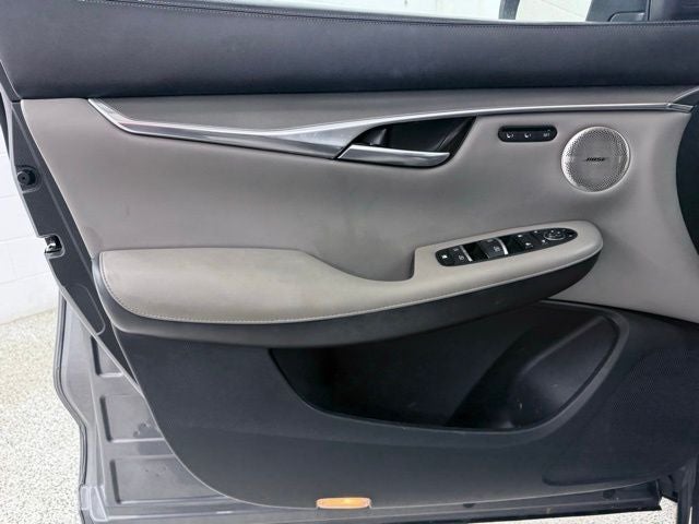 2023 INFINITI QX50 LUXE