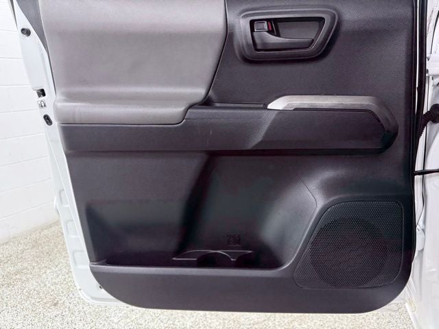 2019 Toyota Tacoma SR5 V6