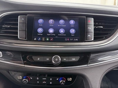 2022 Buick Enclave Essence