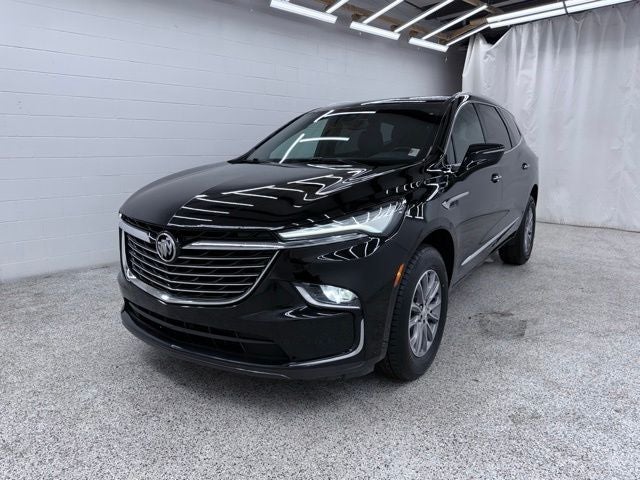 2022 Buick Enclave Essence