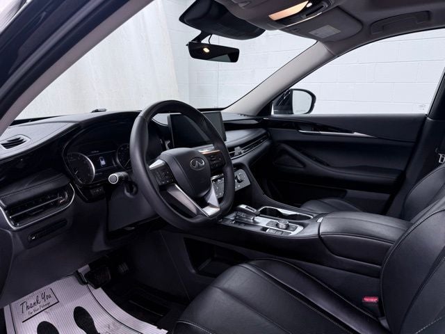 2025 INFINITI QX60 PURE