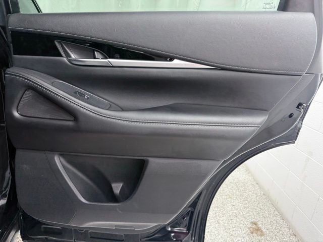 2025 INFINITI QX60 PURE