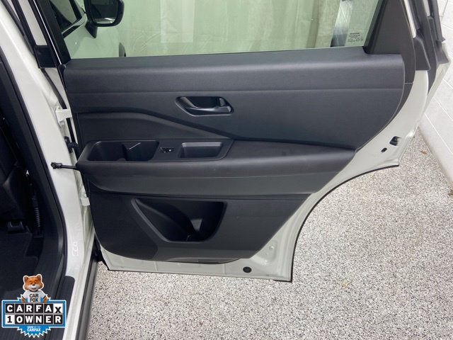 2025 Nissan Pathfinder S