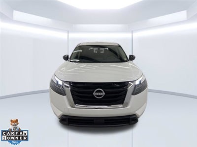 2025 Nissan Pathfinder S