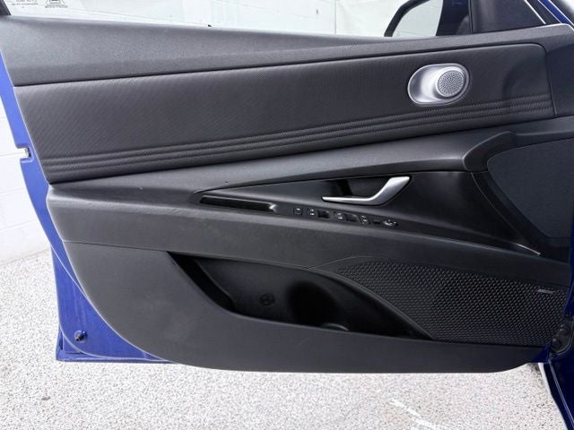 2021 Hyundai Elantra Limited