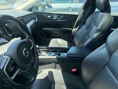 2019 Volvo S60 T5 Momentum