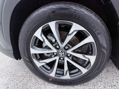 2025 Toyota Corolla Cross XLE