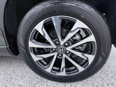 2025 Toyota Corolla Cross XLE