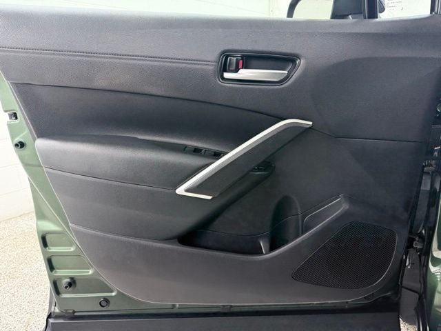 2025 Toyota Corolla Cross XLE