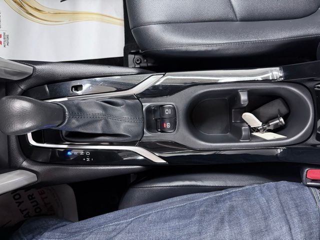 2025 Toyota Corolla Cross XLE