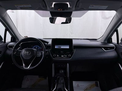 2025 Toyota Corolla Cross XLE