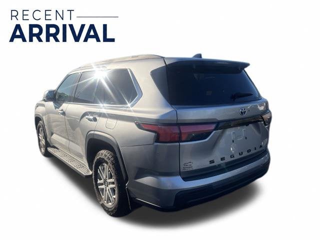 2023 Toyota Sequoia SR5
