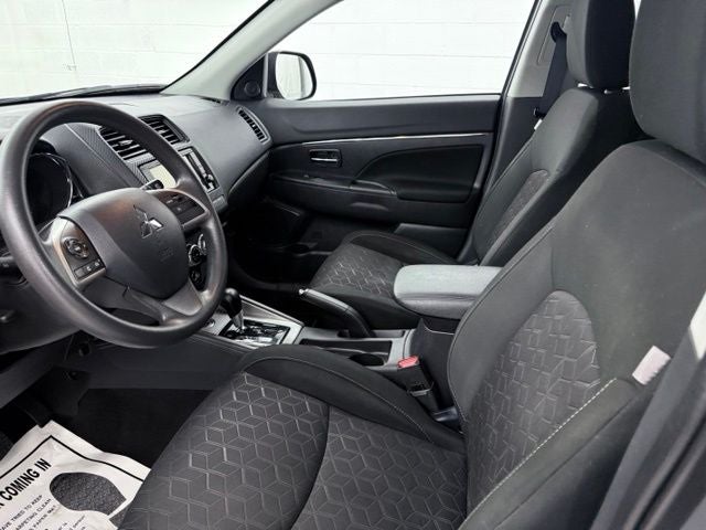 2024 Mitsubishi Outlander Sport 2.0 ES