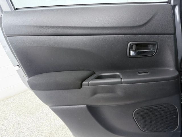 2024 Mitsubishi Outlander Sport 2.0 ES