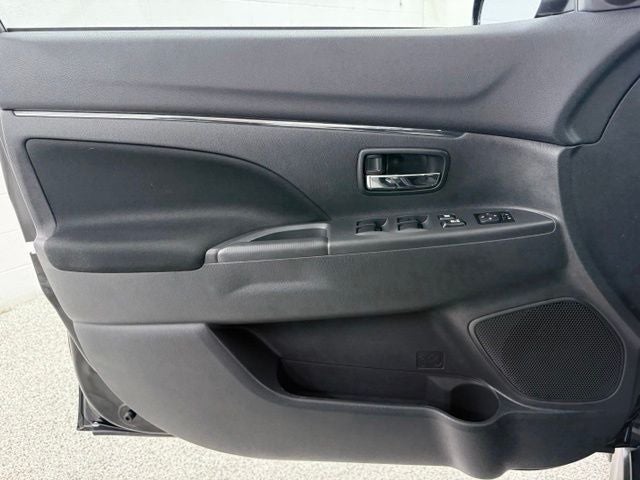 2025 Mitsubishi Outlander Sport 2.0 ES