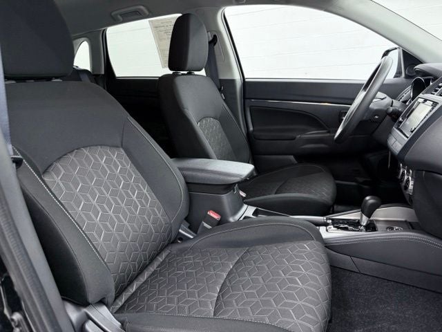 2025 Mitsubishi Outlander Sport 2.0 ES