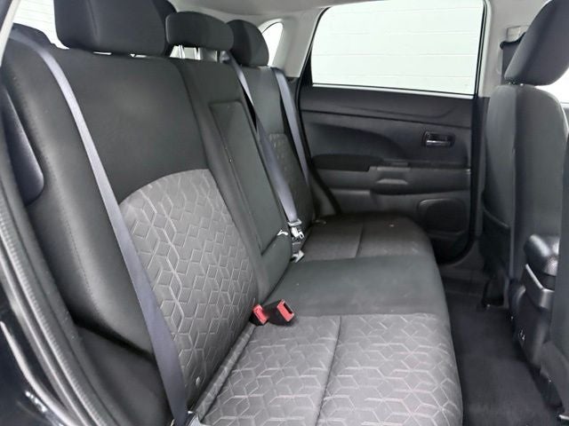 2023 Mitsubishi Outlander Sport 2.0 LE