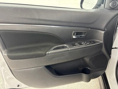 2024 Mitsubishi Outlander Sport 2.0 LE