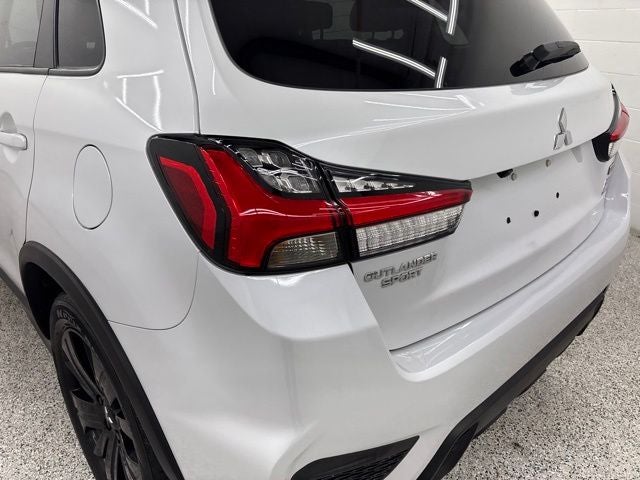 2024 Mitsubishi Outlander Sport 2.0 LE